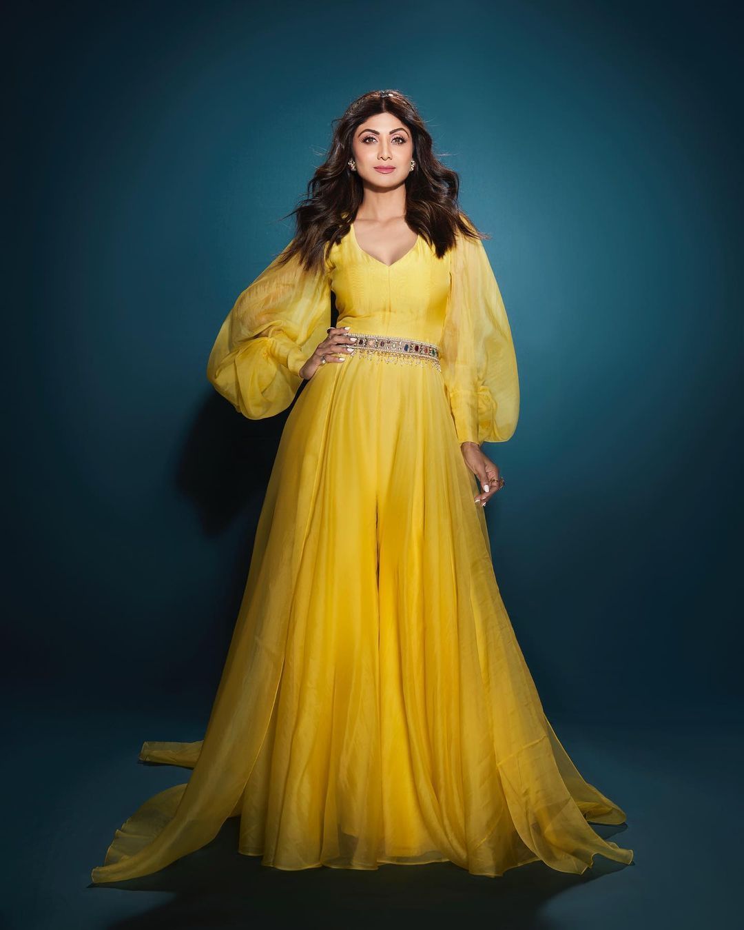 North Indian Actress Shilpa Shetty in Yellow Gown